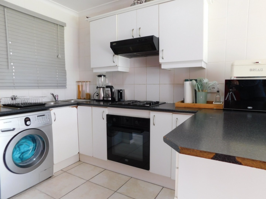 2 Bedroom Property for Sale in Fairview Golf Estate Western Cape